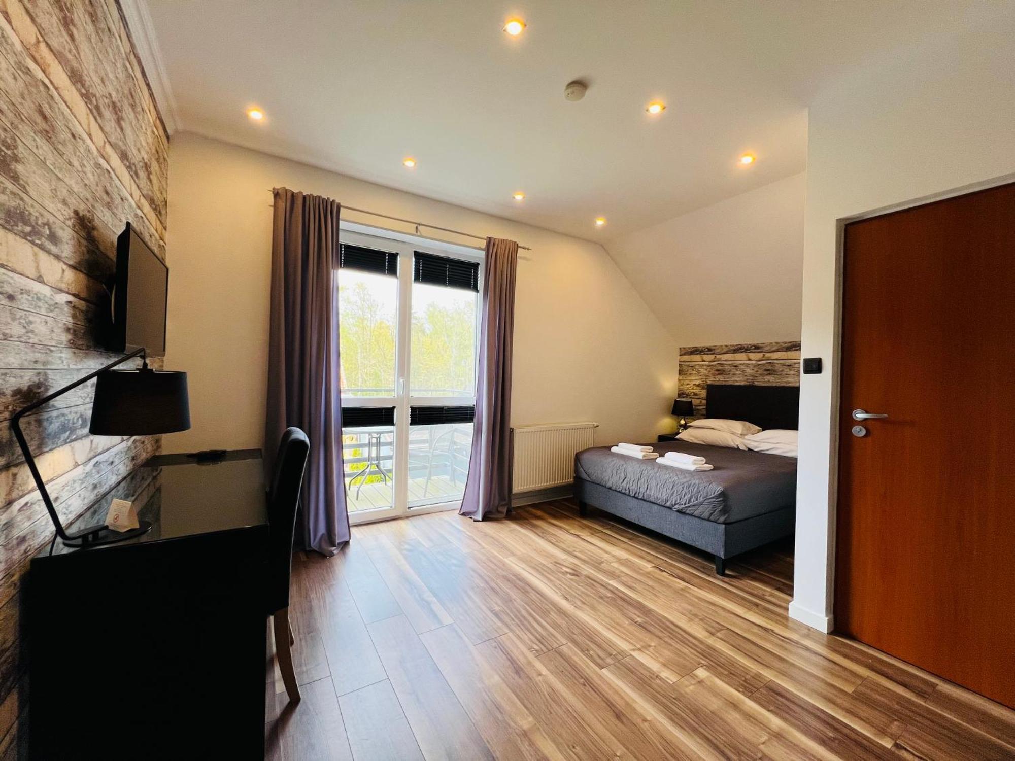 Miramar Pensjonat- Adults Only -Kuchnia, Parking-Grupa Hotelowa Plazowelove クリニツァ・モルスカ エクステリア 写真