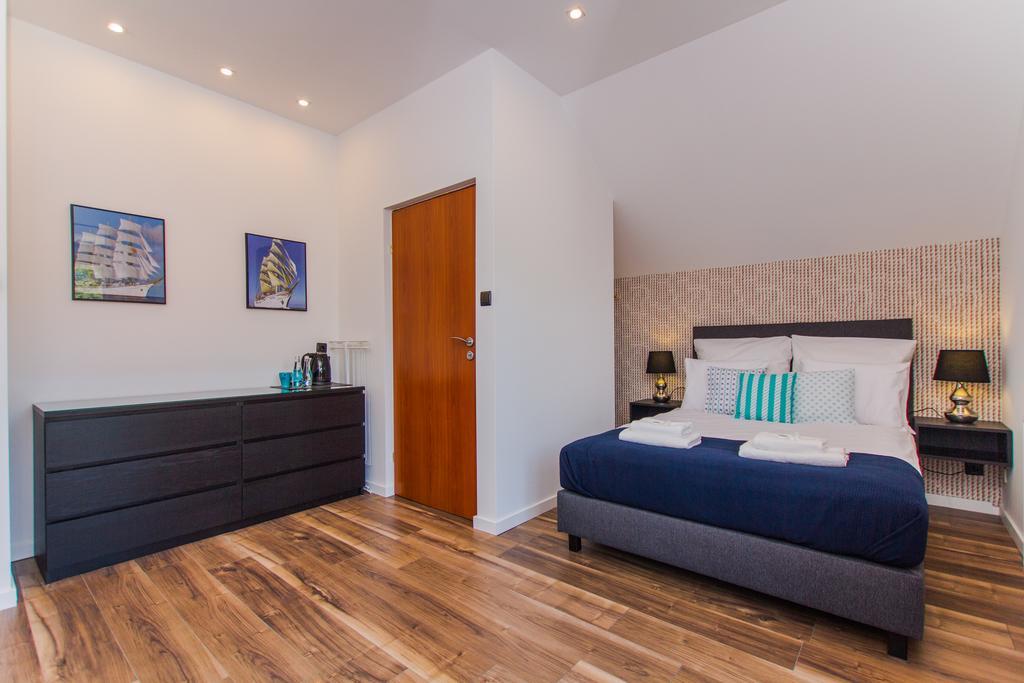 Miramar Pensjonat- Adults Only -Kuchnia, Parking-Grupa Hotelowa Plazowelove クリニツァ・モルスカ エクステリア 写真