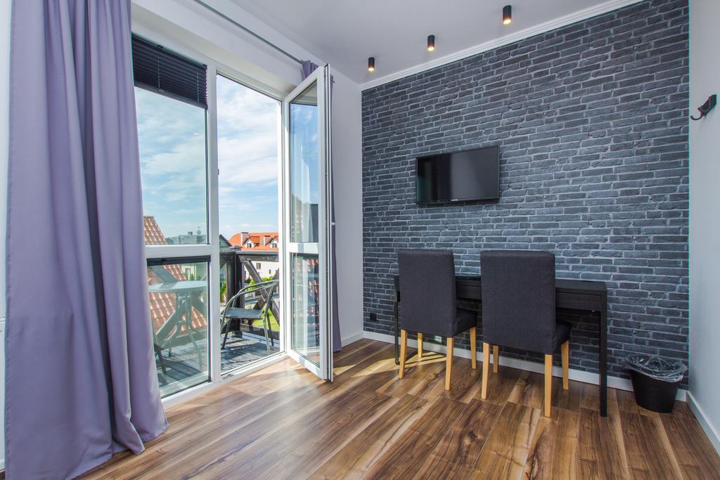 Miramar Pensjonat- Adults Only -Kuchnia, Parking-Grupa Hotelowa Plazowelove クリニツァ・モルスカ エクステリア 写真