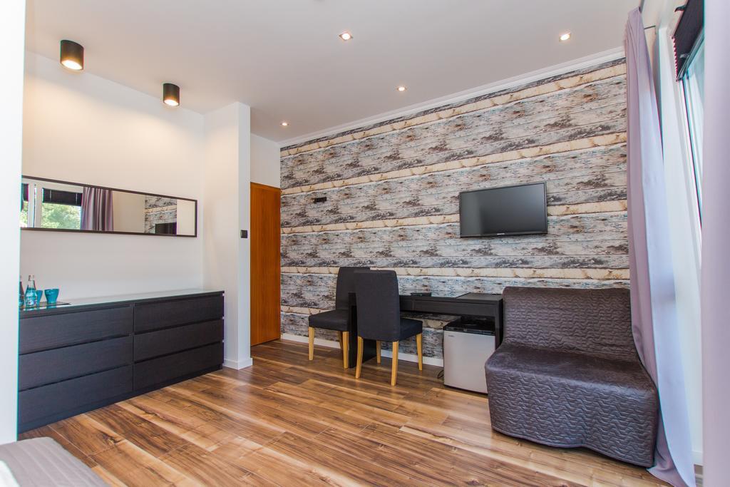Miramar Pensjonat- Adults Only -Kuchnia, Parking-Grupa Hotelowa Plazowelove クリニツァ・モルスカ エクステリア 写真