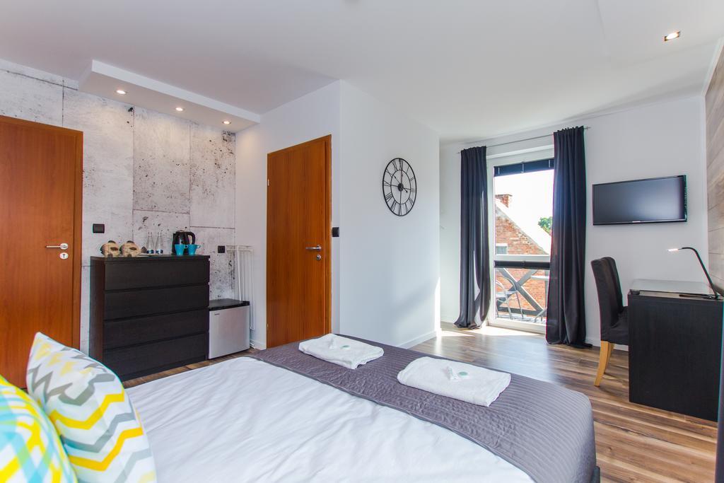 Miramar Pensjonat- Adults Only -Kuchnia, Parking-Grupa Hotelowa Plazowelove クリニツァ・モルスカ エクステリア 写真