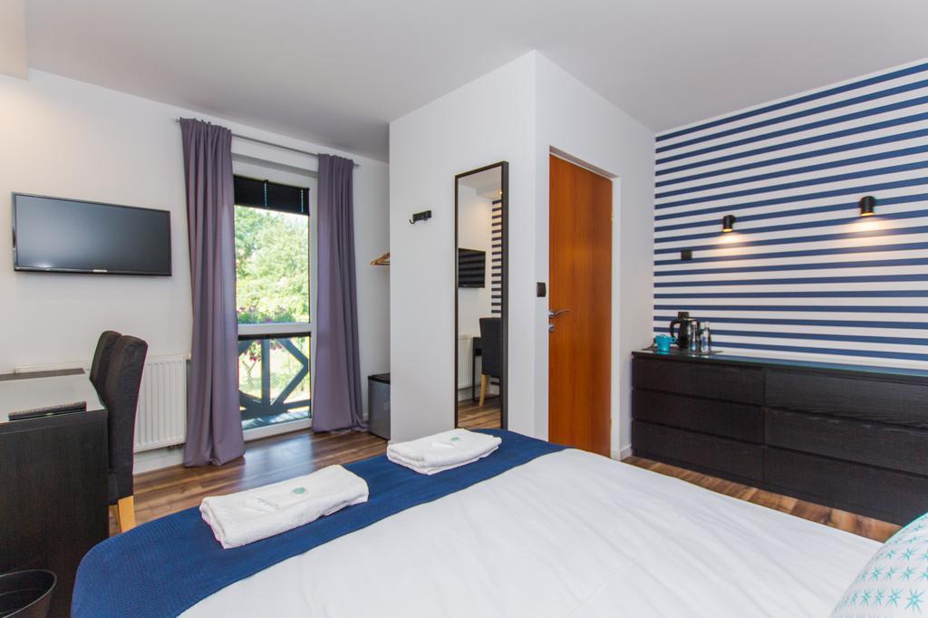 Miramar Pensjonat- Adults Only -Kuchnia, Parking-Grupa Hotelowa Plazowelove クリニツァ・モルスカ エクステリア 写真